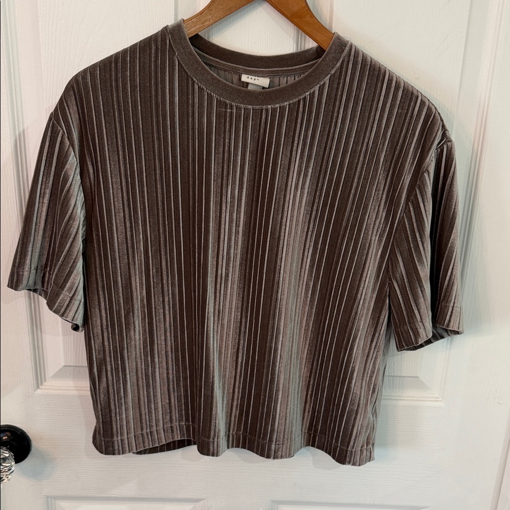 a new day gray Velvet Ribbed Short Sleeve Tee
